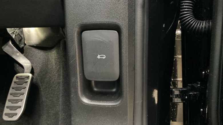 Land Rover Range Rover Evoque 2.0 D200 Dynamic HSE 5dr Auto Diesel Hatchback